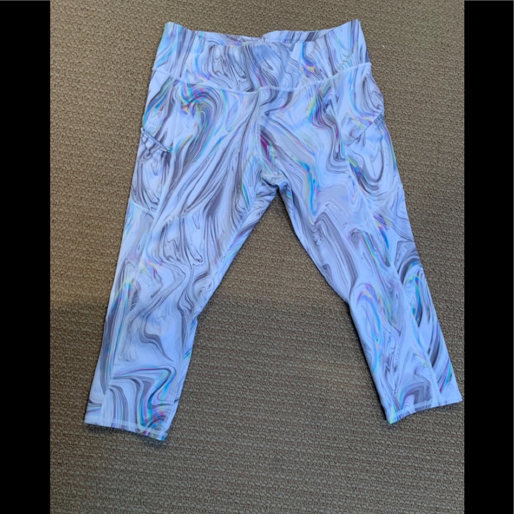 Athleta contender Capri